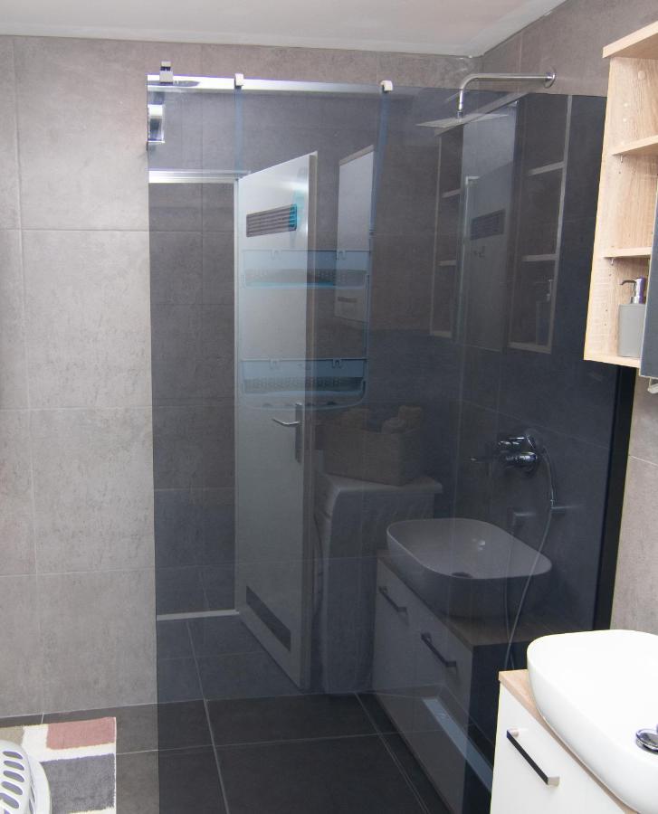 Valkane Beach Studio Apartment PUY Exterior foto