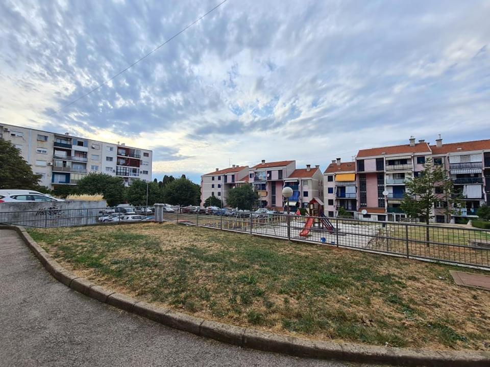 Valkane Beach Studio Apartment PUY Exterior foto